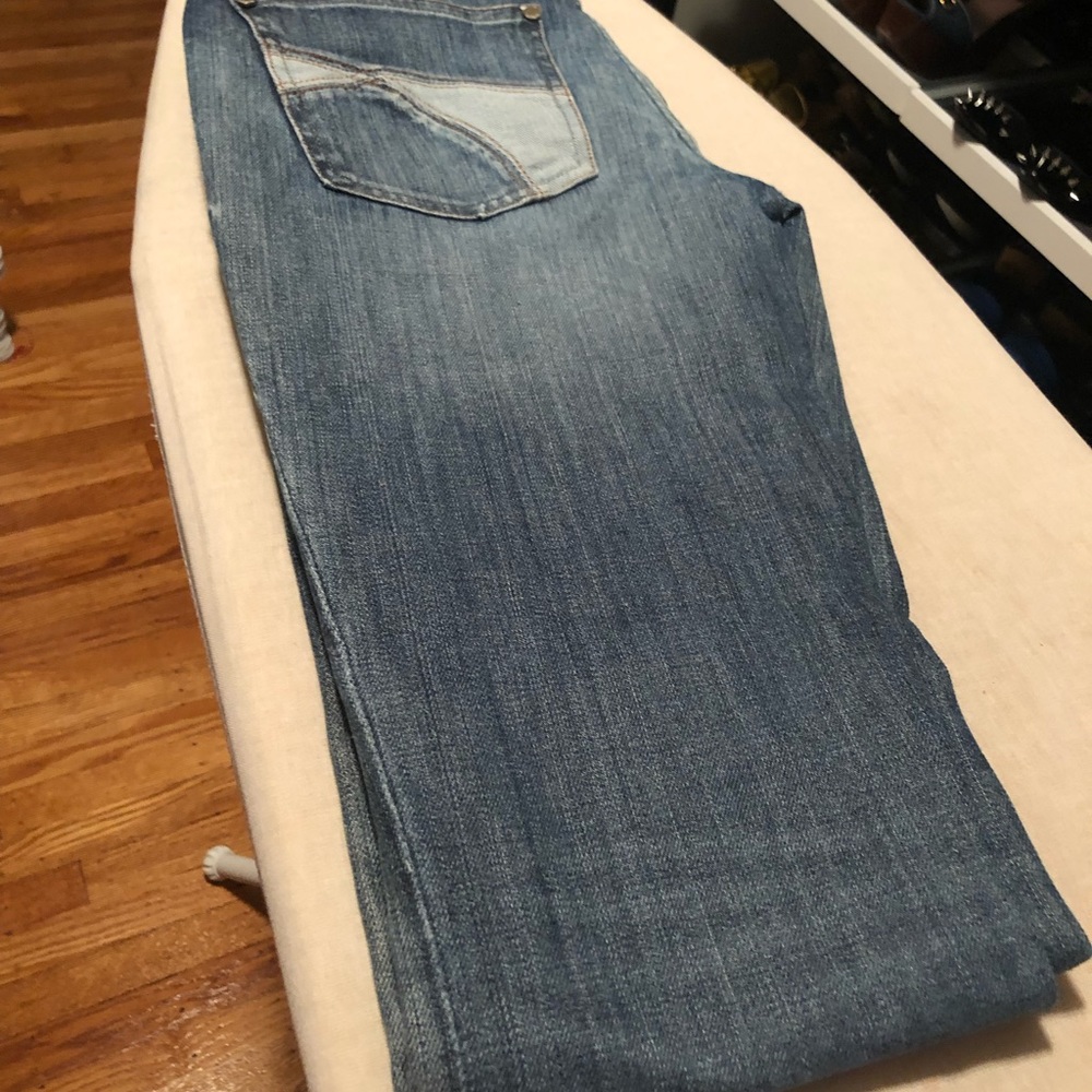 Jeans - Picture 3 of 4